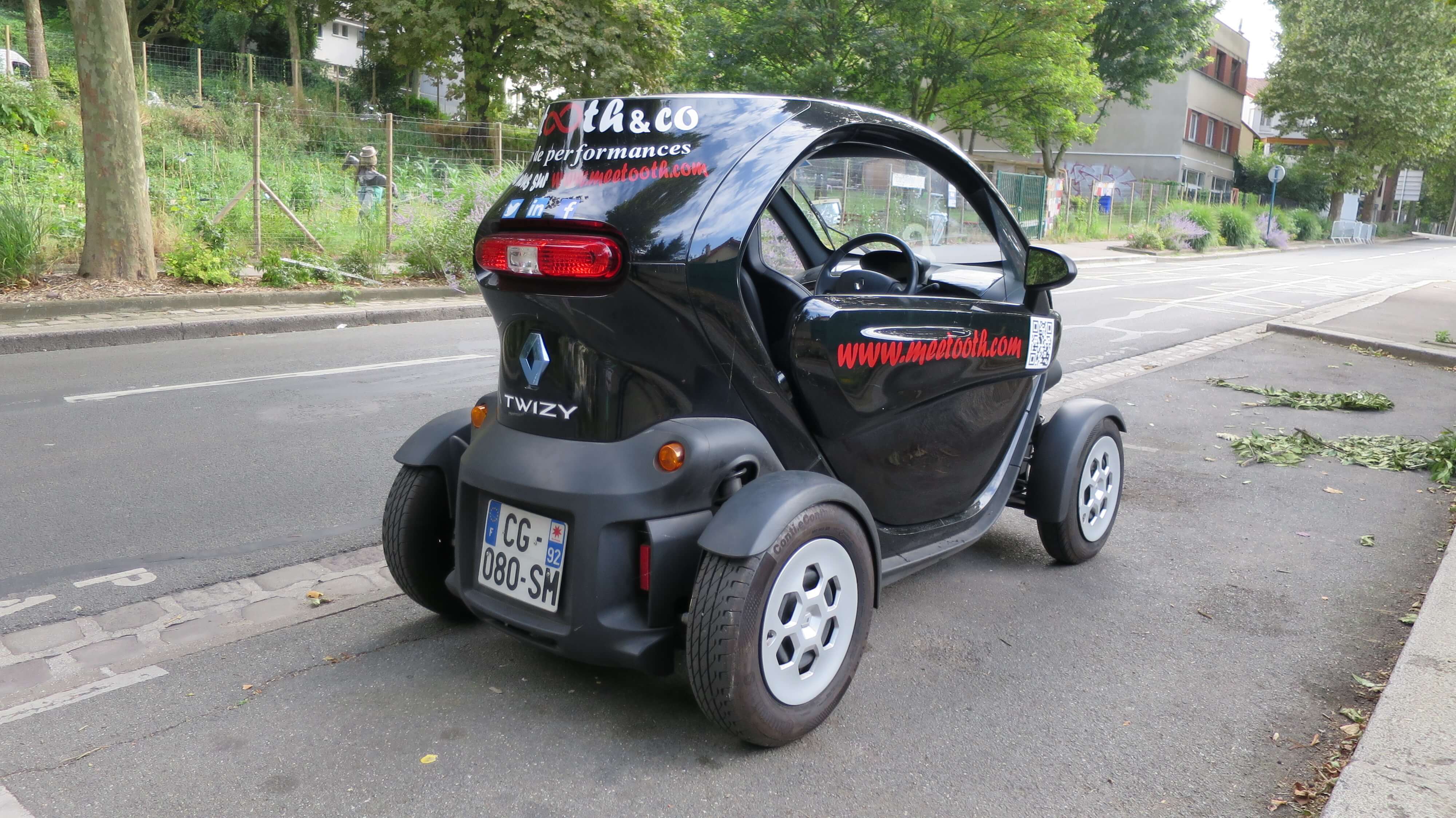Porte Avant Droit Renault Twizy Non Ademe Phase 1 - Occasion, Bon état
